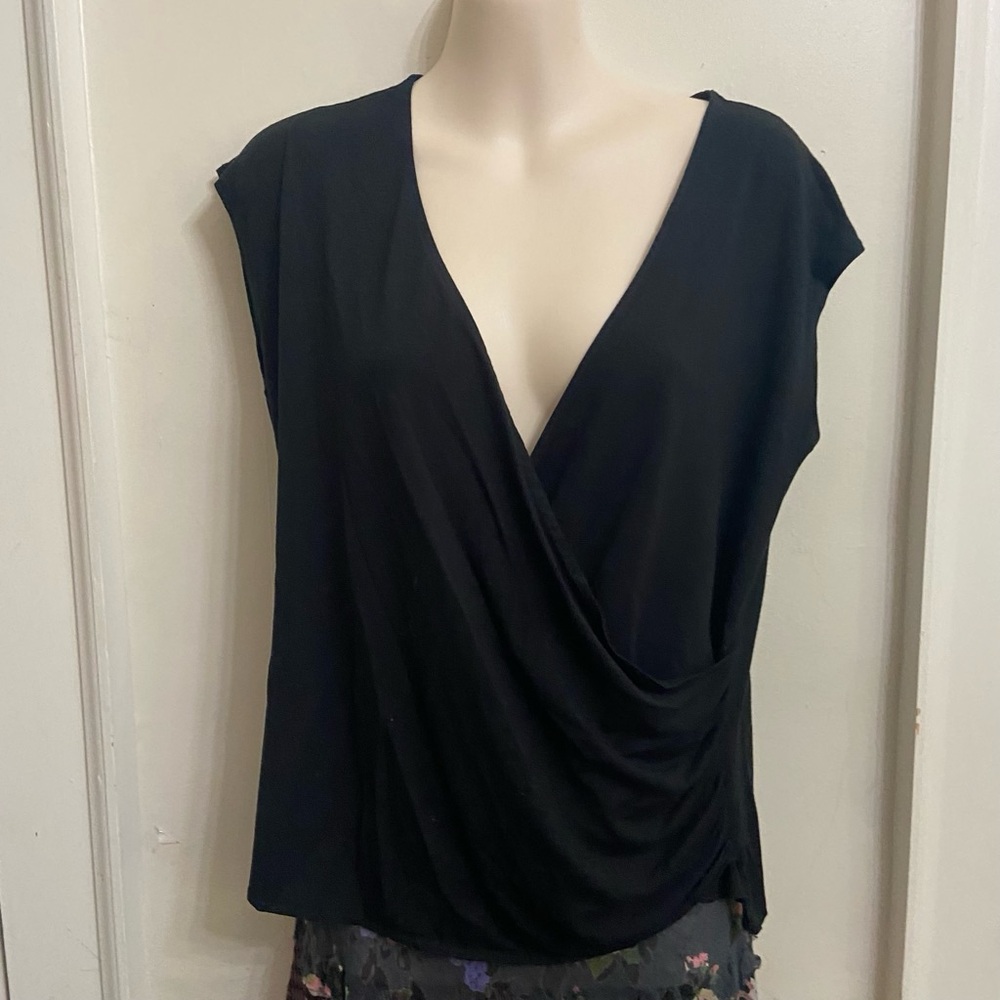 Banana Republic Black V Neck Drop Shoulder Blouse  (L)